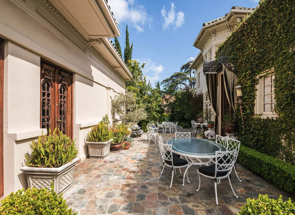The “Western White House”: $17,000,000 Historic Mansion in Los Angeles ...