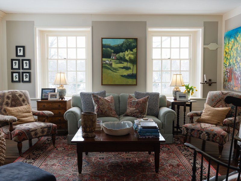 ruth_06_living_room