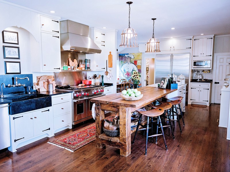 ruth_07_kitchen